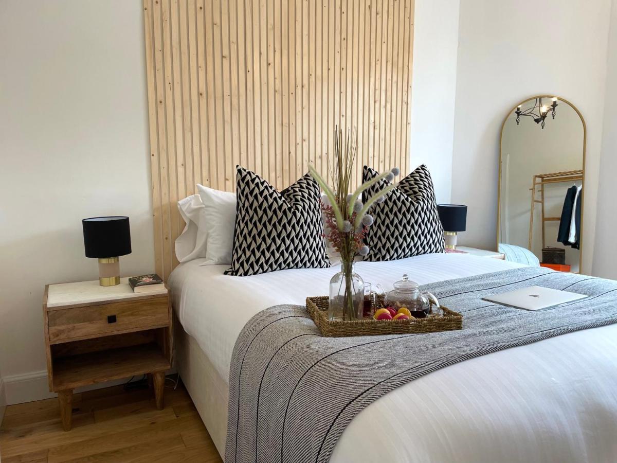 Stylish & Chic Central Apartment With Hot Tub Perth Ngoại thất bức ảnh